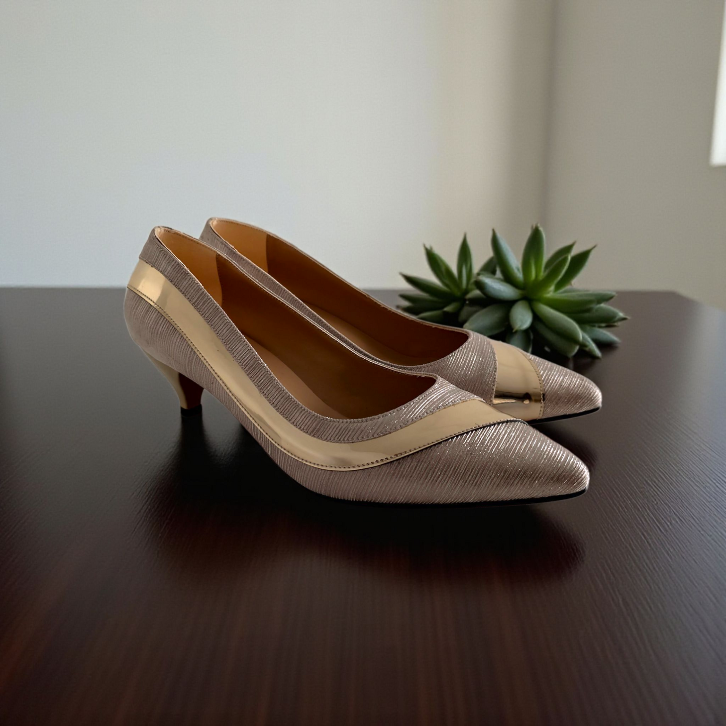 Extra shoes salonke zlatne