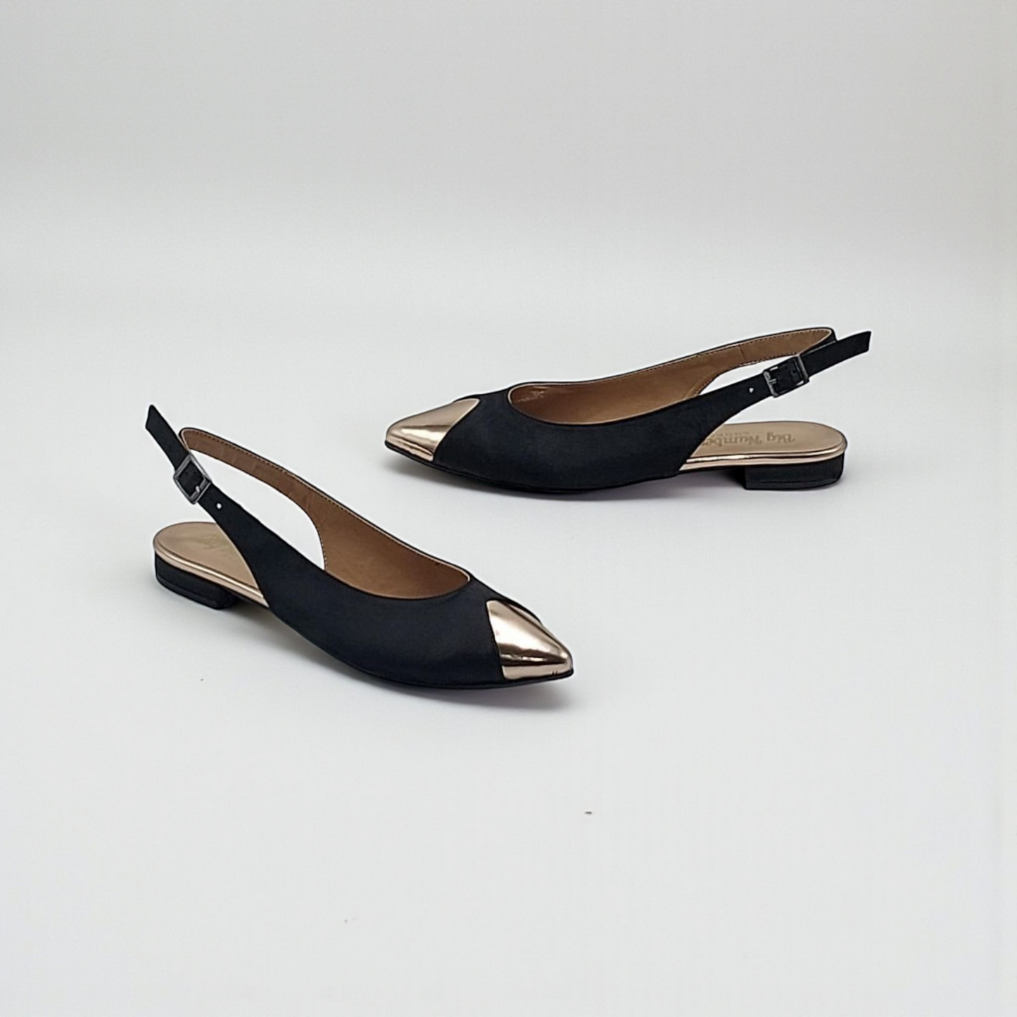 BNS polusandale crne