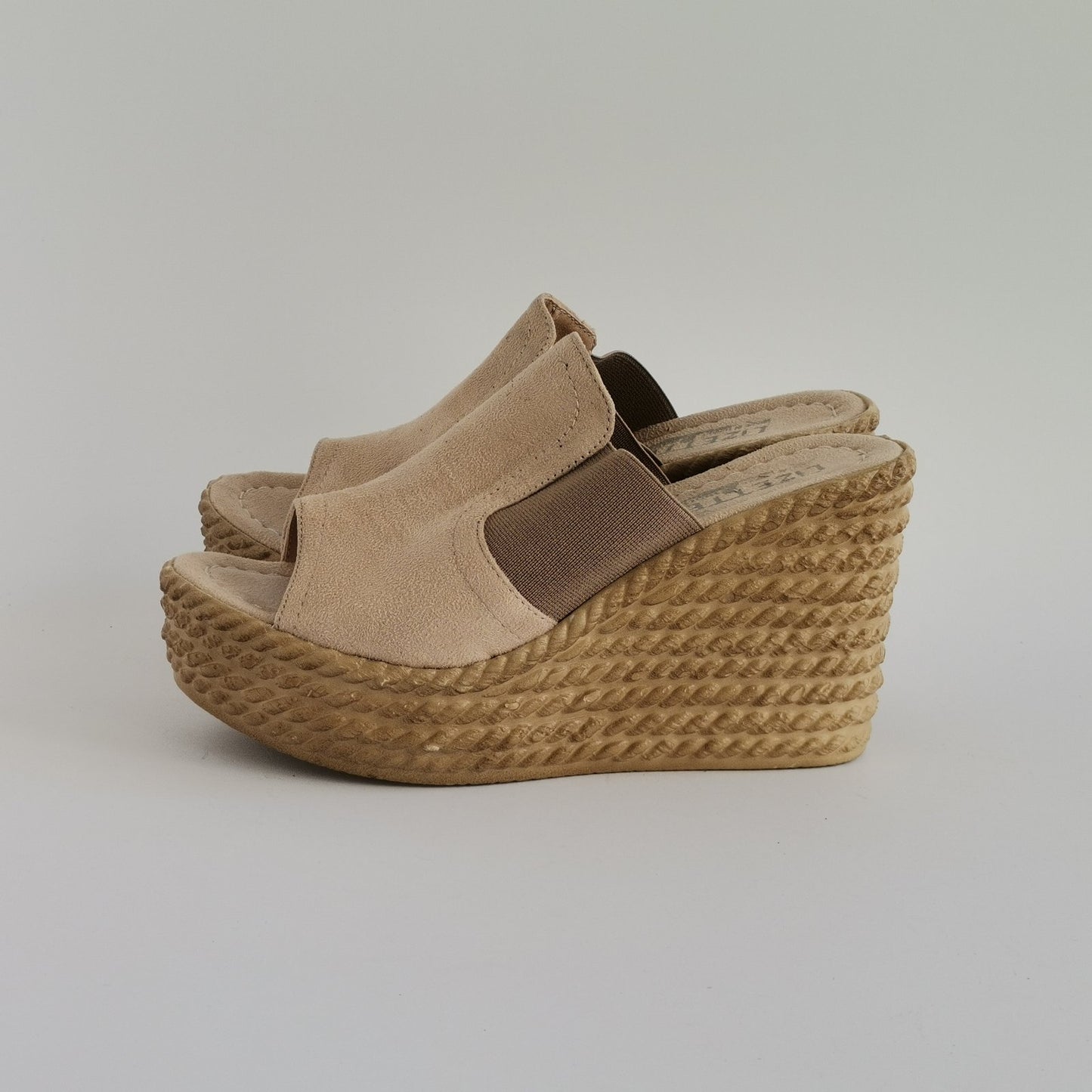 Musala N-009 platforma papuče bež
