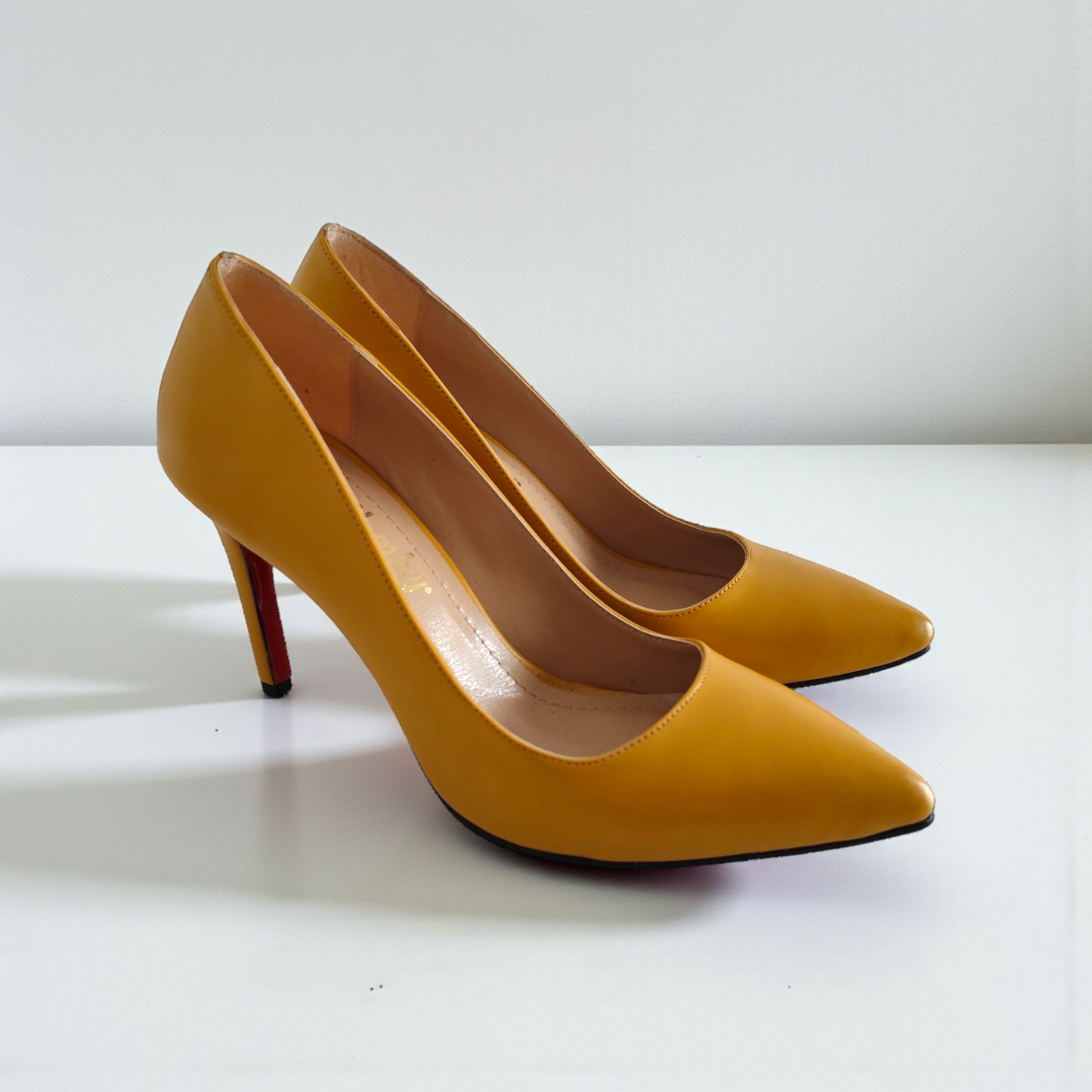 Extra shoes štikle žute