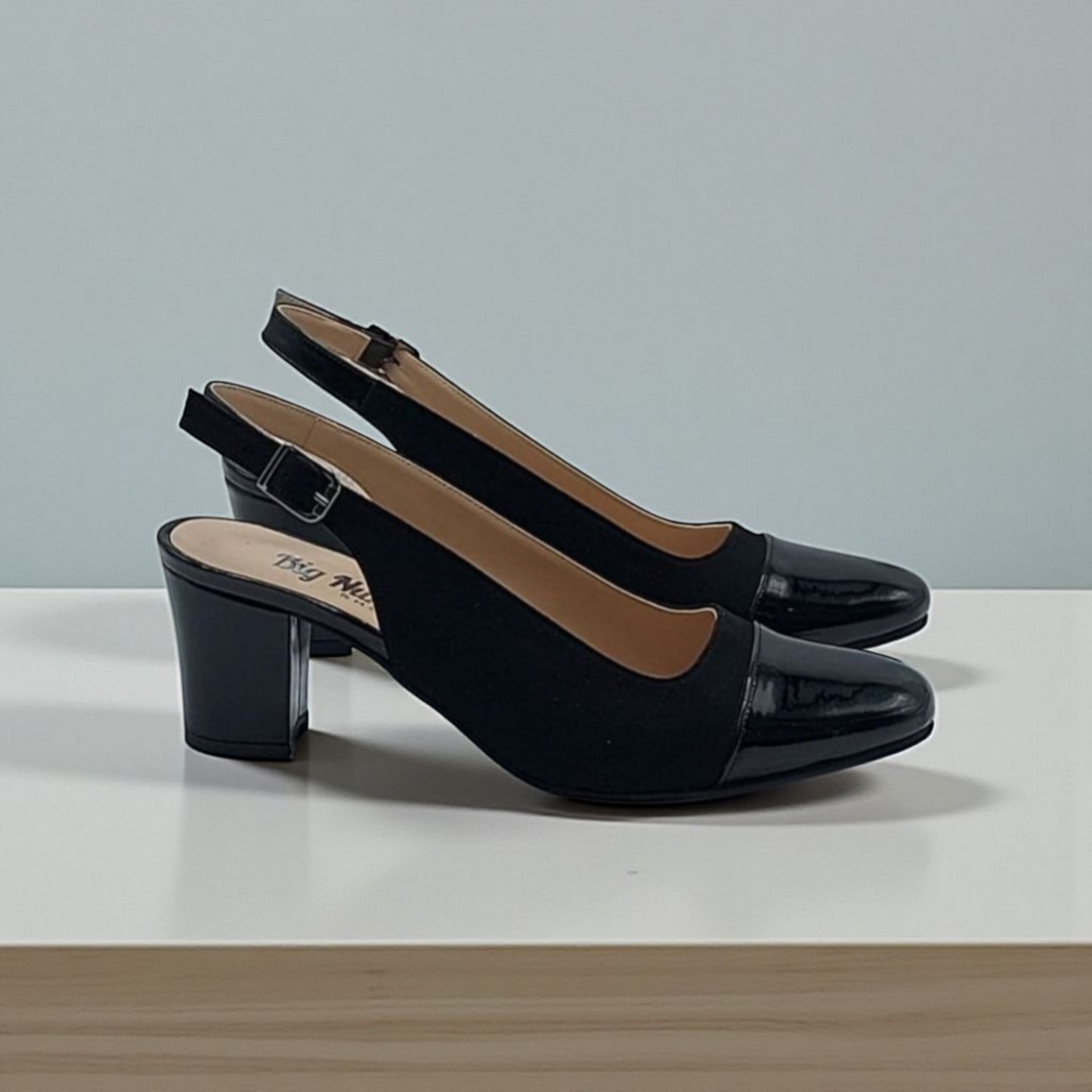 BNS polusandale crne